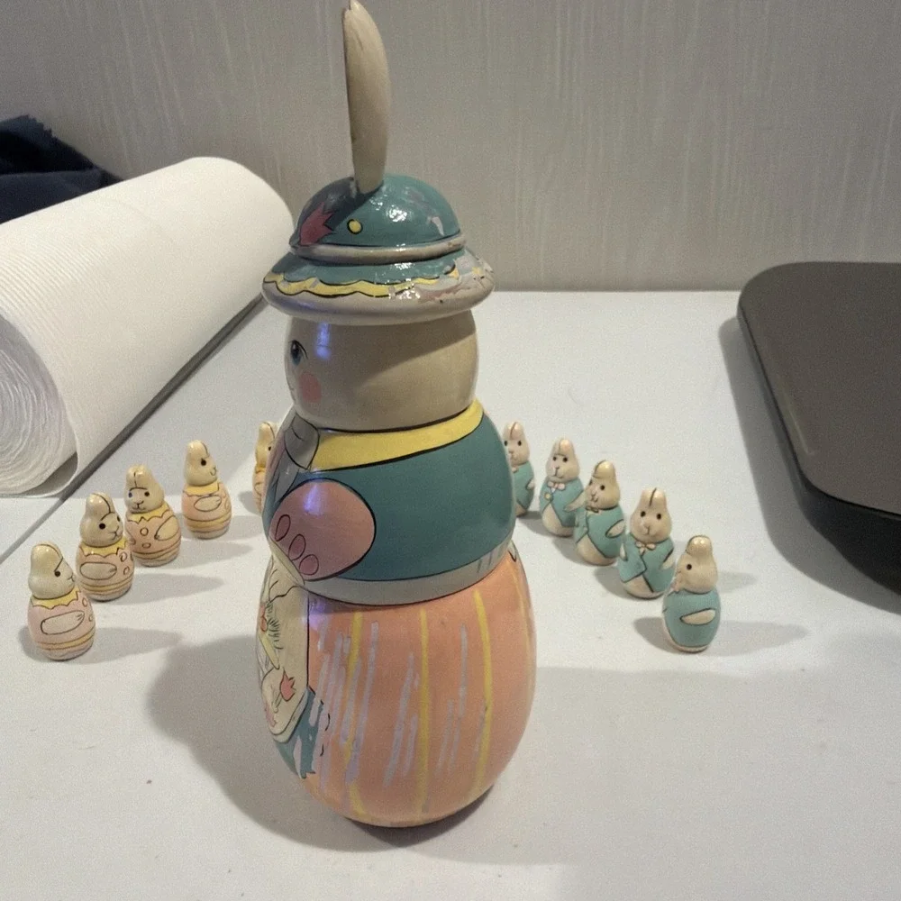 Midwest Of Cannon Falls 11 Pieces‎ Wooden Nesting Easter Bunny Rabbits READ